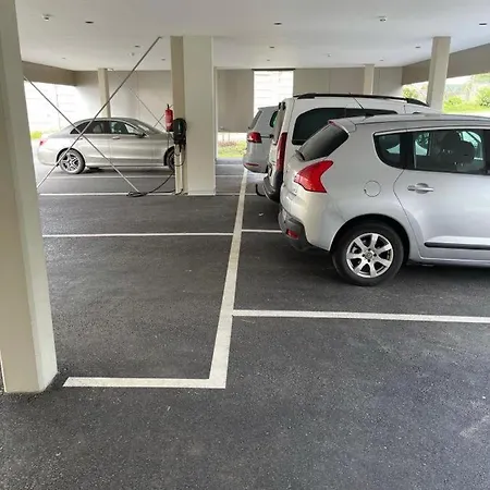 At - Late Arrival Self Check In ホテル グラーツ