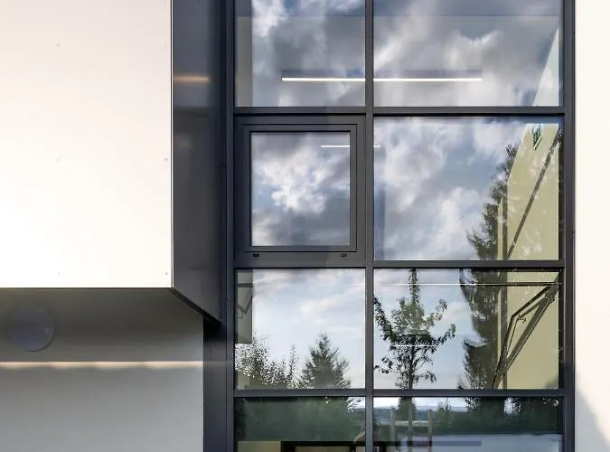 At - Late Arrival Self Check In *