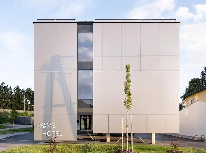 At - Late Arrival Self Check In فندق *