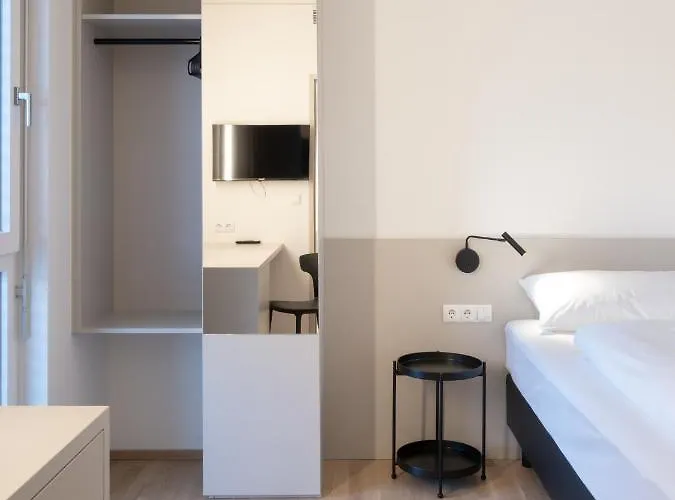 At - Late Arrival Self Check In *