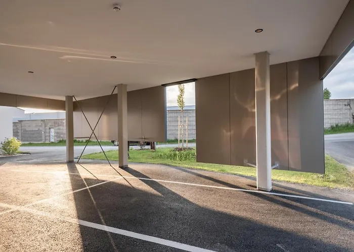 At - Late Arrival Self Check In *