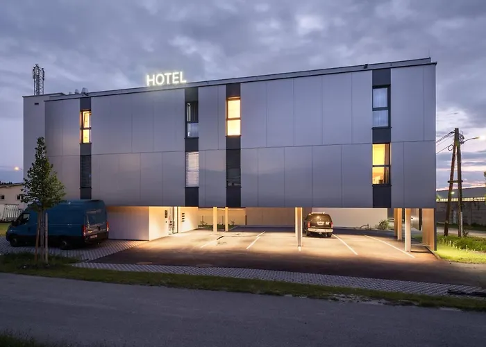 At - Late Arrival Self Check In فندق